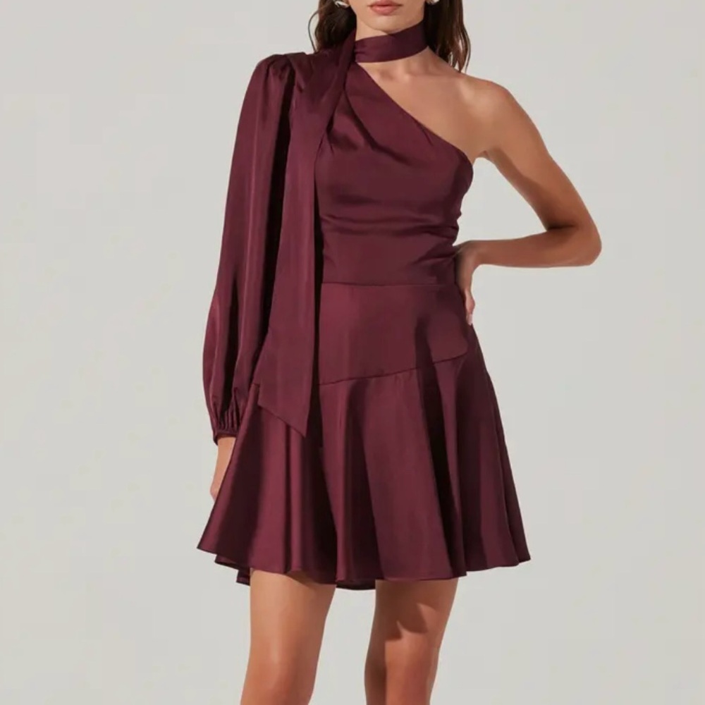 NWT ASTR the Label Satin Scarf One-Shoulder Minidress